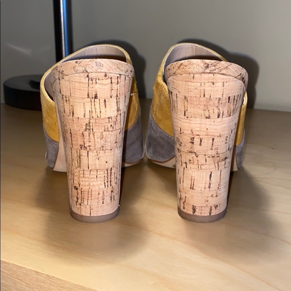Cutest ever suede mules / heels! - Picture 4 of 5